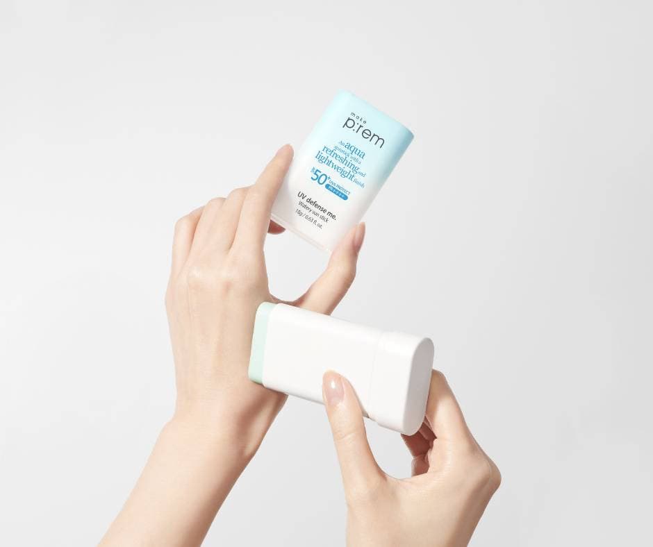 UV DEFENSE ME. WATERY BALM SUN STICK