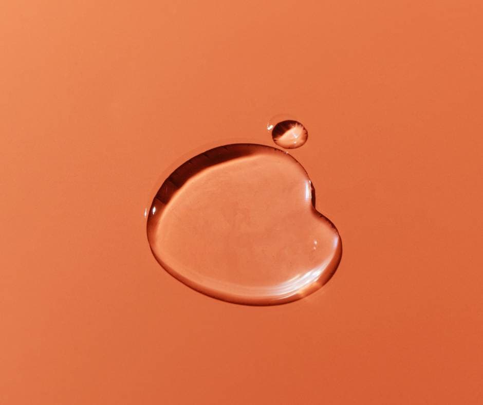 FRESHLY JUICED VITAMIN CHARGING SERUM